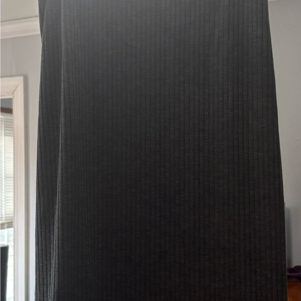 Old Navy Charcoal Ribbed Pencil Skirt